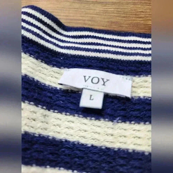 Voy Los Angeles Navy Striped Women's Sweater Top size L - Picture 4 of 10